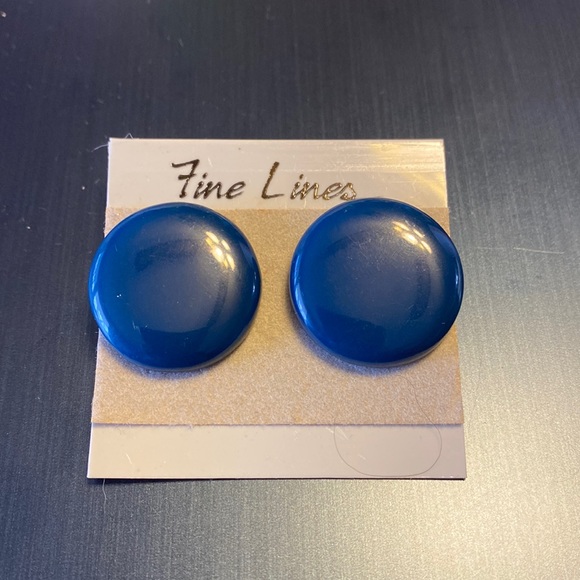 3 for $15 ALL Vintage earrings mix and match - Picture 1 of 2